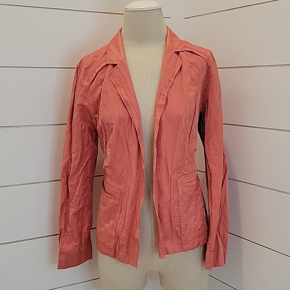 CHICO'S size 1 (8/10) medium pink metallic crinkle jacket